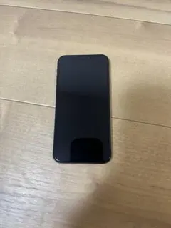 iPhone XS スペースグレイ