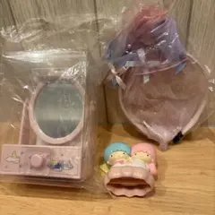 リトルツインスターズ♡キキララ　ミニスタンドミラー＆カチューシャ＆スタンプセット