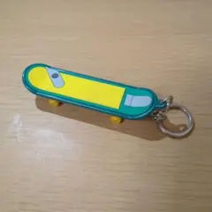 USJ ユニバ 名探偵コナン コレクタブルアイテム スケボー キーチェーン