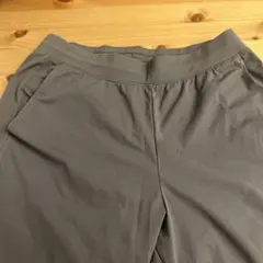 ユニクロエアリズムパンツ