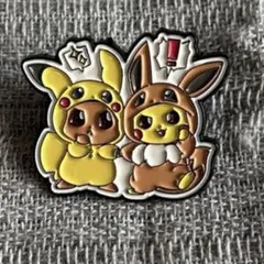 ポケットモンスター 피카츄 ＆イーブイ 着ぐるみデザイン ピンバッジ