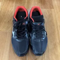 MIZUNO ブラック スニーカー ファイアークルー4