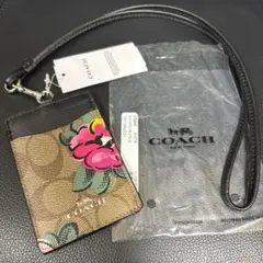 【新品未使用】COACH コーチ ネックストラップ付　パスケース　カードケース