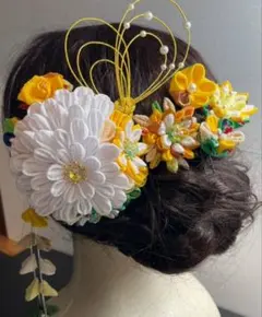 ❄値下げしました❄【一点物・早い物勝ち】つまみ細工髪飾り９点セット（黄色と緑色）