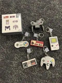 6種コンプセット ゲームハードキーホルダーコレクション 1983-1999