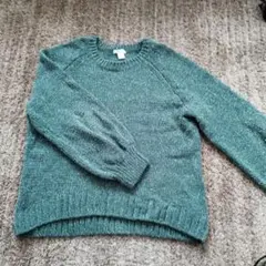 ラメニット ケーブルニット 丸首 きらきら 緑 エメラルドグリーン Ｈ&M