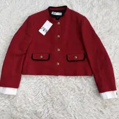 【新品タグ付き】ZARA ツイードジャケット 赤 金ボタン L ノーカラー