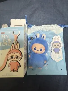 LABUBU PIN FOR LOVE イニシャル O