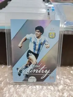 希少 ディエゴ・マラドーナ Panini Nobility カード
