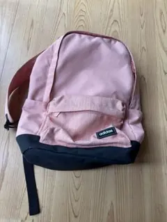 リュック　アディダス　レディース　キッズ　スポーツ　アウトドア　リュックサック