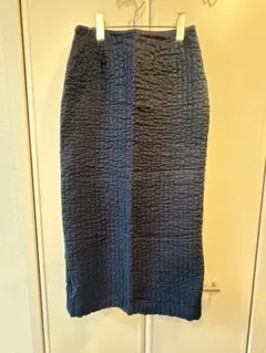 美品　ISSEY MIYAKE イッセイミヤケ　HaaT ロングスカート　フレア HaaT ISSEY MIYAKE ロングフレアスカート ブラック - メルカリ