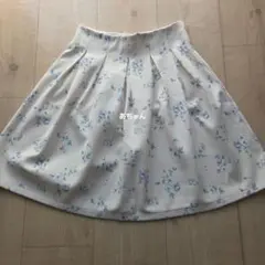 titty&Co. 花柄 フレアスカート ブルー 紫