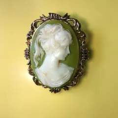 カメオ ブローチ&ペンダントトップ ヴィンテージアンティークグリーン