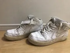 Nike ホワイト ハイカットスニーカー