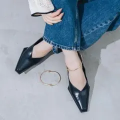 EVOL Vカットスクエア6cmアンクレットパンプス 24cm