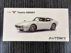 AUTOart 1/18 Toyota 2000GT（UPGRADED）白のサムネイル
