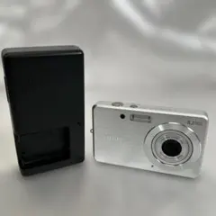 デジタルカメラ FUJIFILM finepix J10 FUJIFILM デジタルカメラ FinePix J10