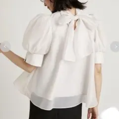 snidel♡ハーフスリーブオーガンジーブラウス（オフホワイト） SNIDEL（スナイデル）の「ハーフスリーブオーガンシースルーブラウス