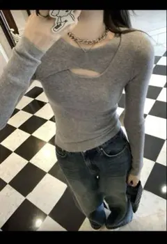 完売品 フロントカットアウト 長袖トップス SHEIN