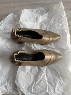 Oriental Traffic ベージュ ポインテッドトゥパンプス