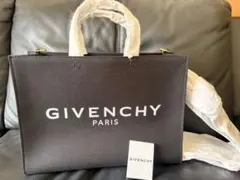 新品　GIVENCHY G-Tote ミディアム トートバッグ　ブラックのサムネイル