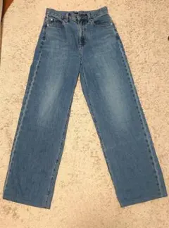 UNIQLO ワイドストレートジーンズ22 (56cm)