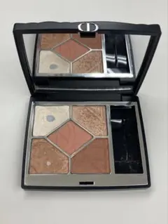 Dior ディオールショウ サンククルール 671 コーラル クチュール