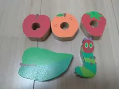 はらぺこあおむし　木製　えほんの積み木