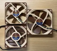 紅*倉様 スイッチ付 Noctua NF-A12x25 ULN ルーター冷却セッ - メルカリ