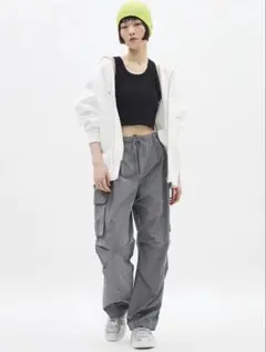 GU パラシュートカーゴパンツ　グレーSサイズ