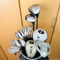 最終値下げ‼️人気の5代目ゼクシオ フルセット 右利き ゴルフバック パター付き 最終値下げ‼️人気の5代目ゼクシオ フルセット 右利き ゴルフ