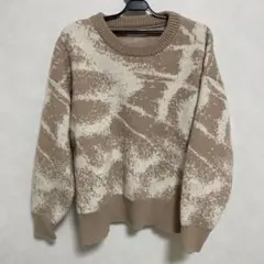 ベージュ　柄セーター　レディース