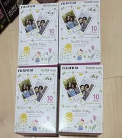 instax mini ハローキティフィルム10枚×4箱(追加購入可能)