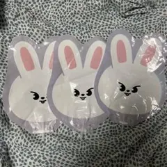 straykids スキズ　skzoo リービット　リノ　風船