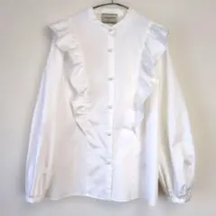 UNITED ARROＷS パールモチーフフリルブラウス　36 S 　白　洗える