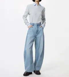 ユニクロ　バギーカーブジーンズ　64BLUE　サイズ25