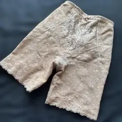 UP86 マドンナファンデ　高級補正　綺麗な総花柄＆レース　ロングガードル 58