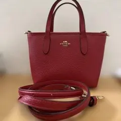 COACH 赤 レザー ショルダーバッグ