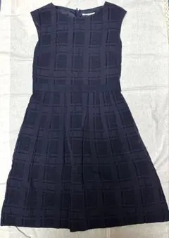 【未使用に近い、美品】23区 ノースリーブ ワンピース 38 ネイビー