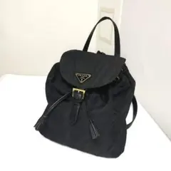 美品☆　プラダ　キルティング　リュック　バックパック　ベルト　三角ロゴプレートのサムネイル