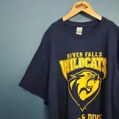 USA古着　Gildan RIVER FALLS WILDCATS Tシャツ