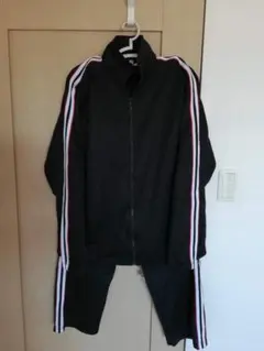 Item thumbnail for item 43e20d99-a0ab-48cd-83e0-fc35ff91f1b9