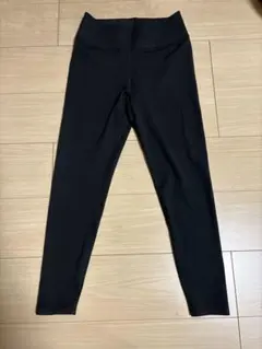 UNIQLO ユニクロ　レギンス　スポーツウェア　ヨガパンツ