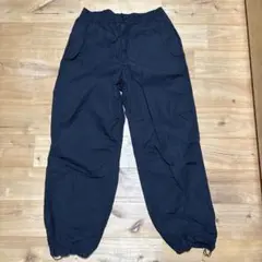 ユニクロ　カーゴパンツ　ブラック