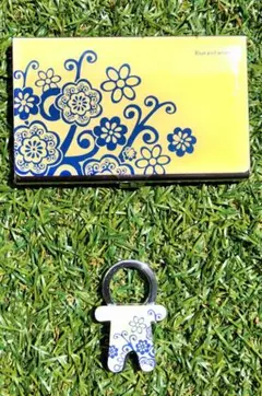 【未使用品】陶器スチール製　名刺入れ　小物花柄名刺入れとキーホルダーセット