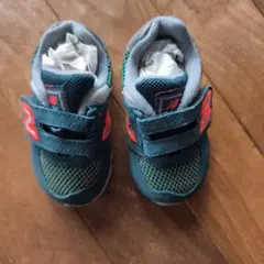 New Balance ベビーシューズ