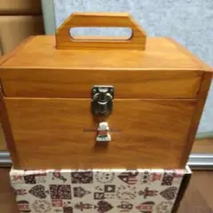 木製収納箱 中型 仕切り付き