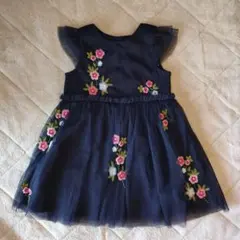 ネイビー刺繍入りワンピース　80-90