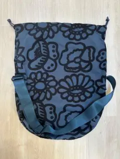 marimekko UNIQLO ドローストリングショルダーバッグ