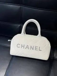 CHANEL マトラッセ ハンドバッグ ホワイトのサムネイル
